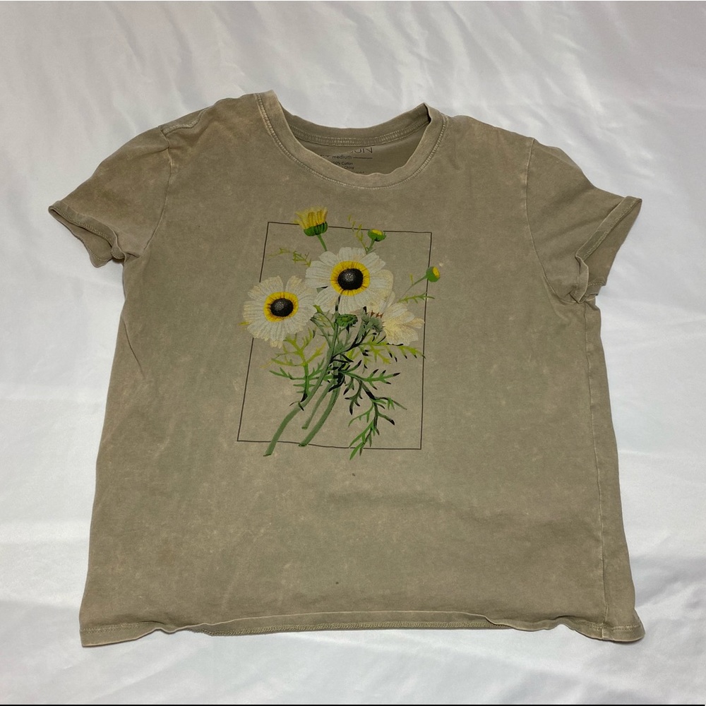 Sunflower tee